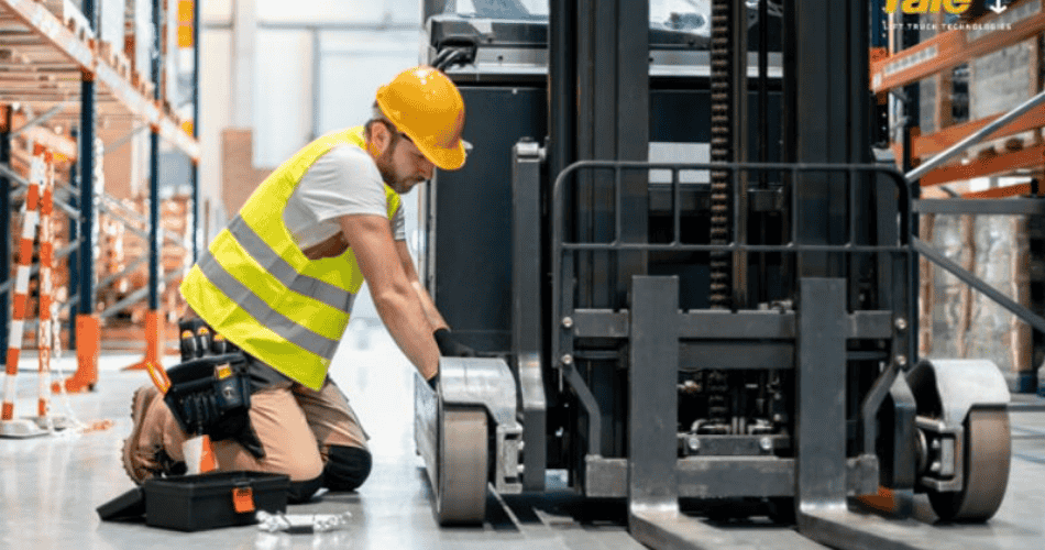 Cách Bảo Dưỡng và Thay Thế Phụ Tùng Hộp Số Để Tăng Tuổi Thọ Xe Nâng