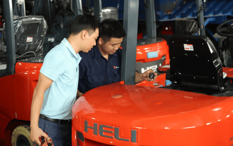 Dịch Vụ Kiểm Tra, Sửa Chữa Hệ Thống Điện Xe Nâng Tại Xe Nâng Bình Minh