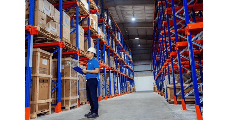 Xem Xét Điều Kiện Môi Trường Làm Việc